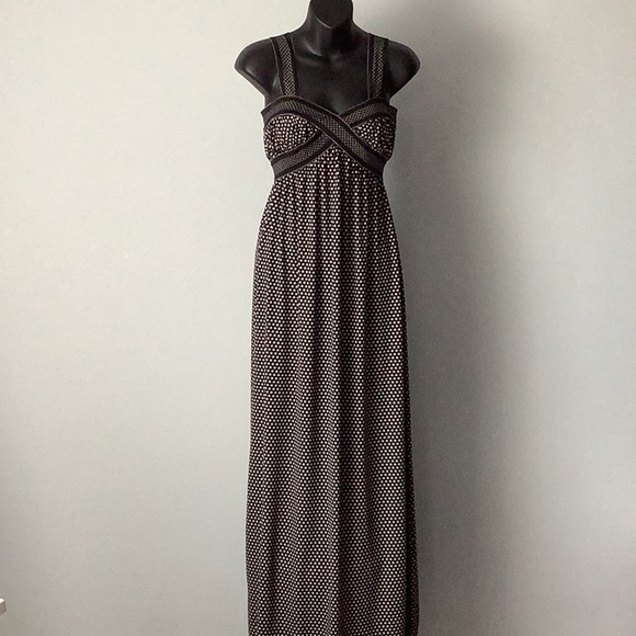 MAX STUDIO|| Sun Dress|| Maxi~Built in Bra - Picture 3 of 11